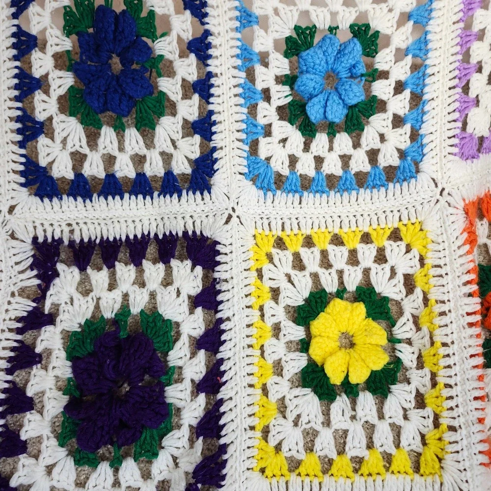 Handmade Afghan Blanket Multi-Color Floral Granny Square Cottagecore‎ 50x70